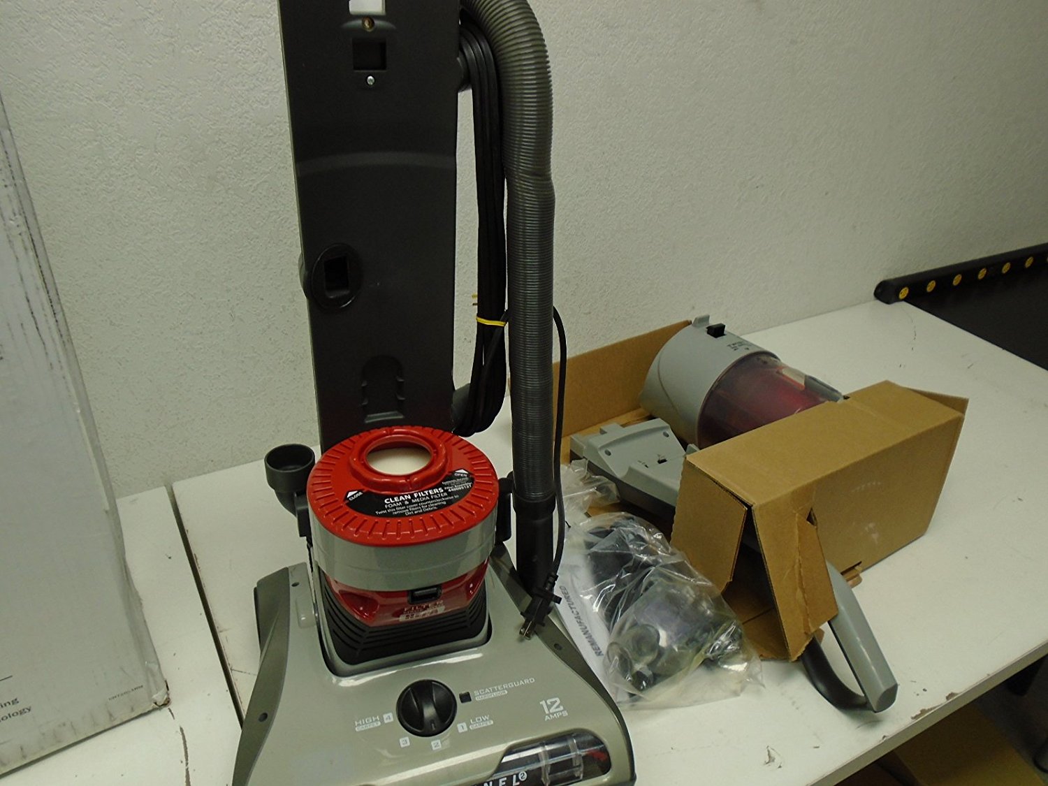 Hoover UH72011RM Elite Max Capacity Bagless Upright Vacuum Cleaner