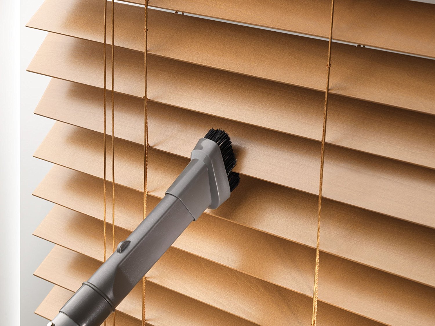 Hoover Vacuum Cleaner Air Steerable WindTunnel Bagless Lightweight