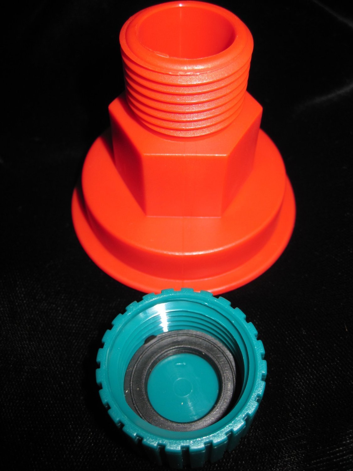 RIDGID Wet/Dry Vac Hose to Drain Adapter and Cap free image download