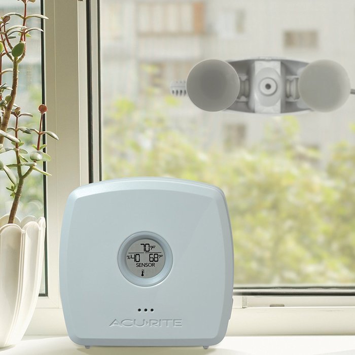 AcuRite 06069M Outdoor Temperature & Humidity Monitor with Spot Check