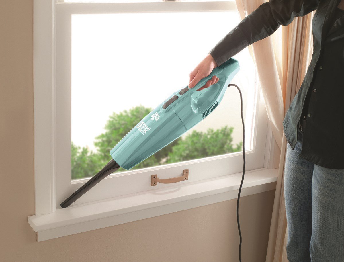 Dirt Devil Vacuum Cleaner SimpliStik Lightweight Bagless Corded Stick