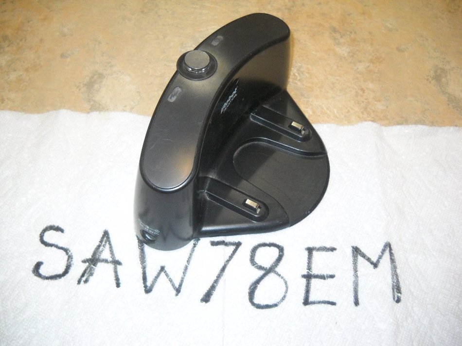 IRobot Docking Home Base for Roomba 500/600 Series (White top plate) N2