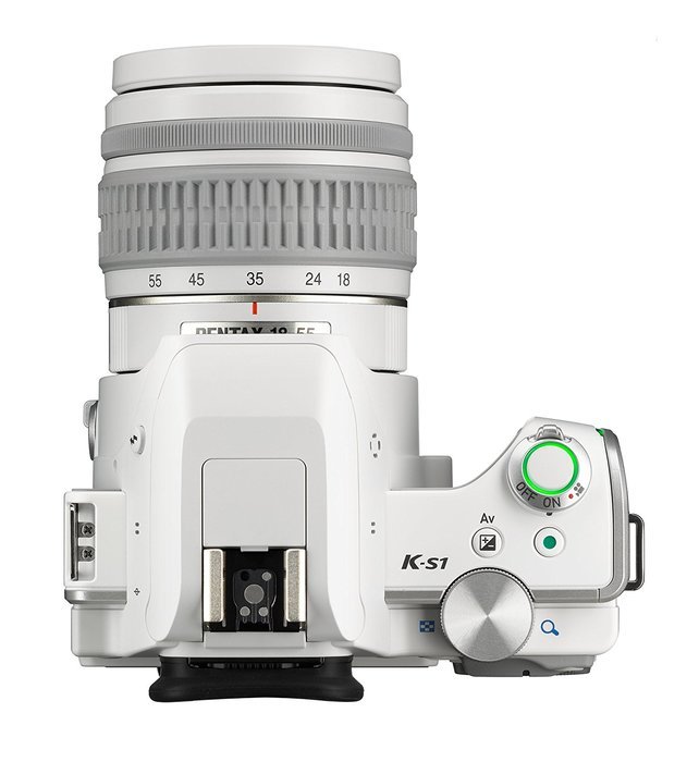 Pentax KS1 SLR Lens Kit with DA L 1855 mm Lens (Black) N9 free image