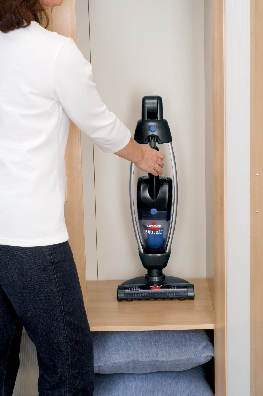 Bissell Cordless Vacuum Cleaner with Detachable Vacuum and Two Way