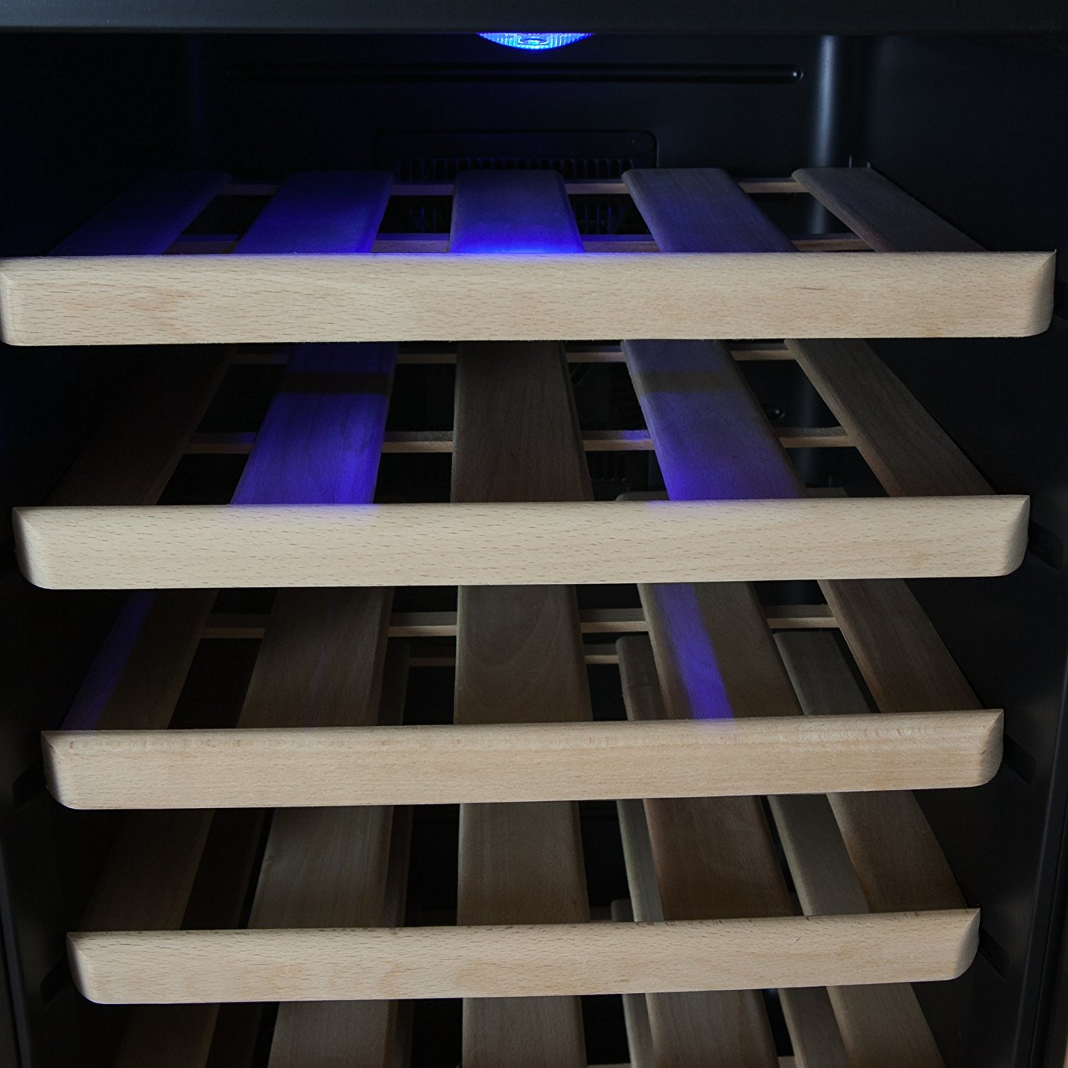 AKDY® 28 Bottle Single Zone Thermoelectric Freestanding Wine Cooler