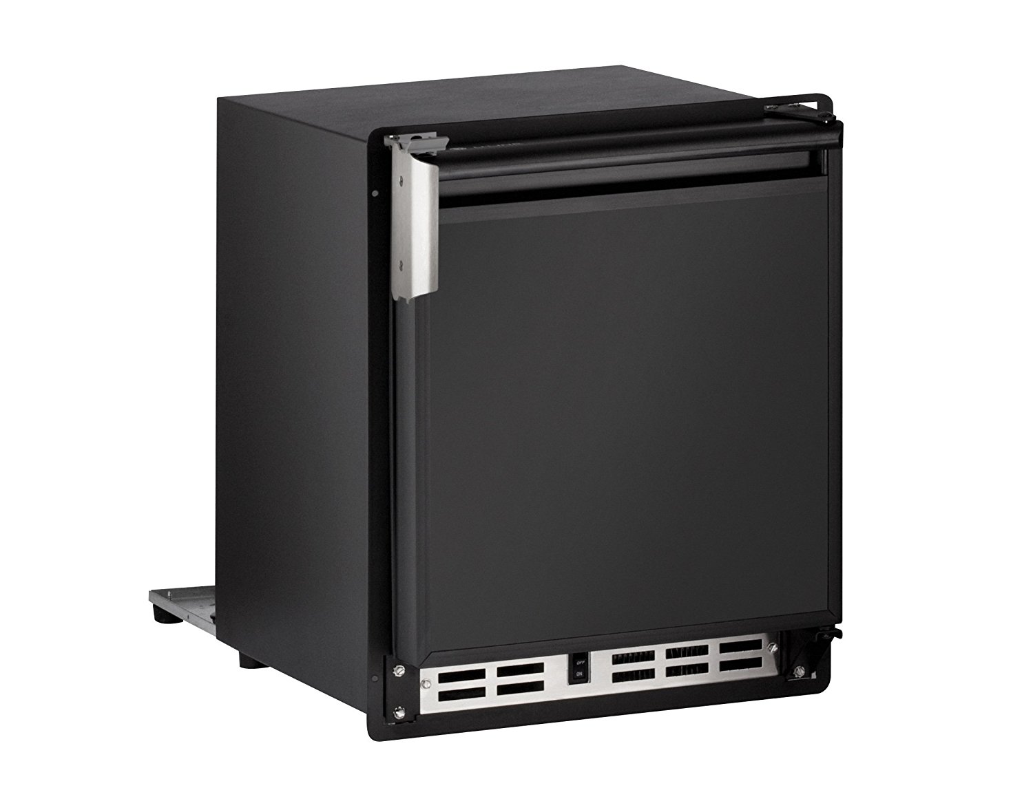 ULine ULNSP18FCB20A Undercounter Marine Crescent Ice Maker, 15", Black