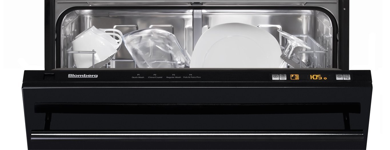 Blomberg DWT54100B Dishwasher with Tall Tub Top Controls, 4 Programs