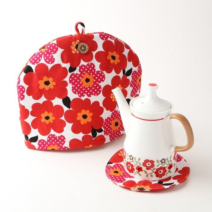 Northern European Style Red Flowered Cotton Cloth Tea Cozy with Teapot Coaster Handmade by