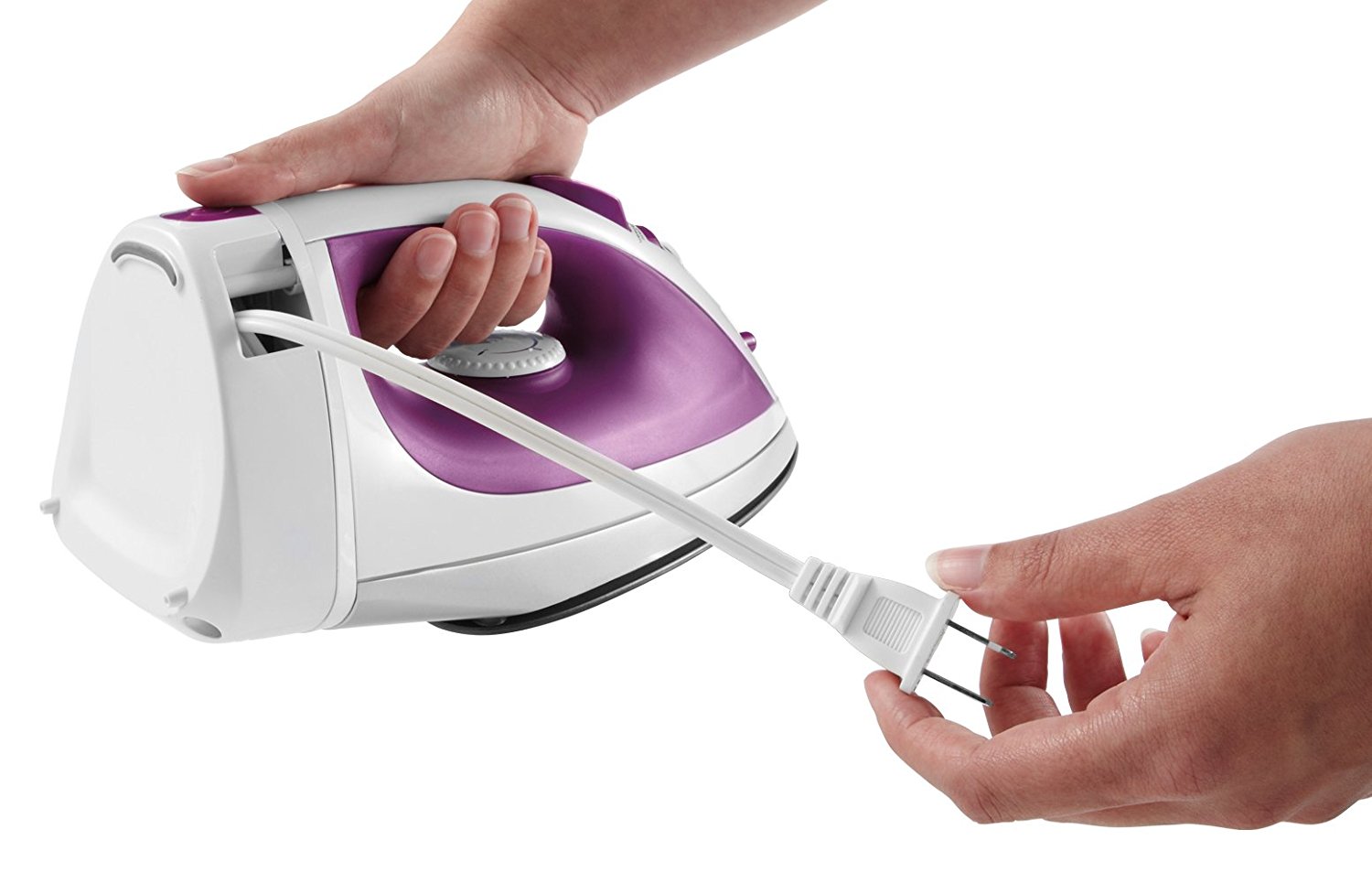 Sunbeam GCSBCL201 Steam Master Retractable Cord Iron free image download