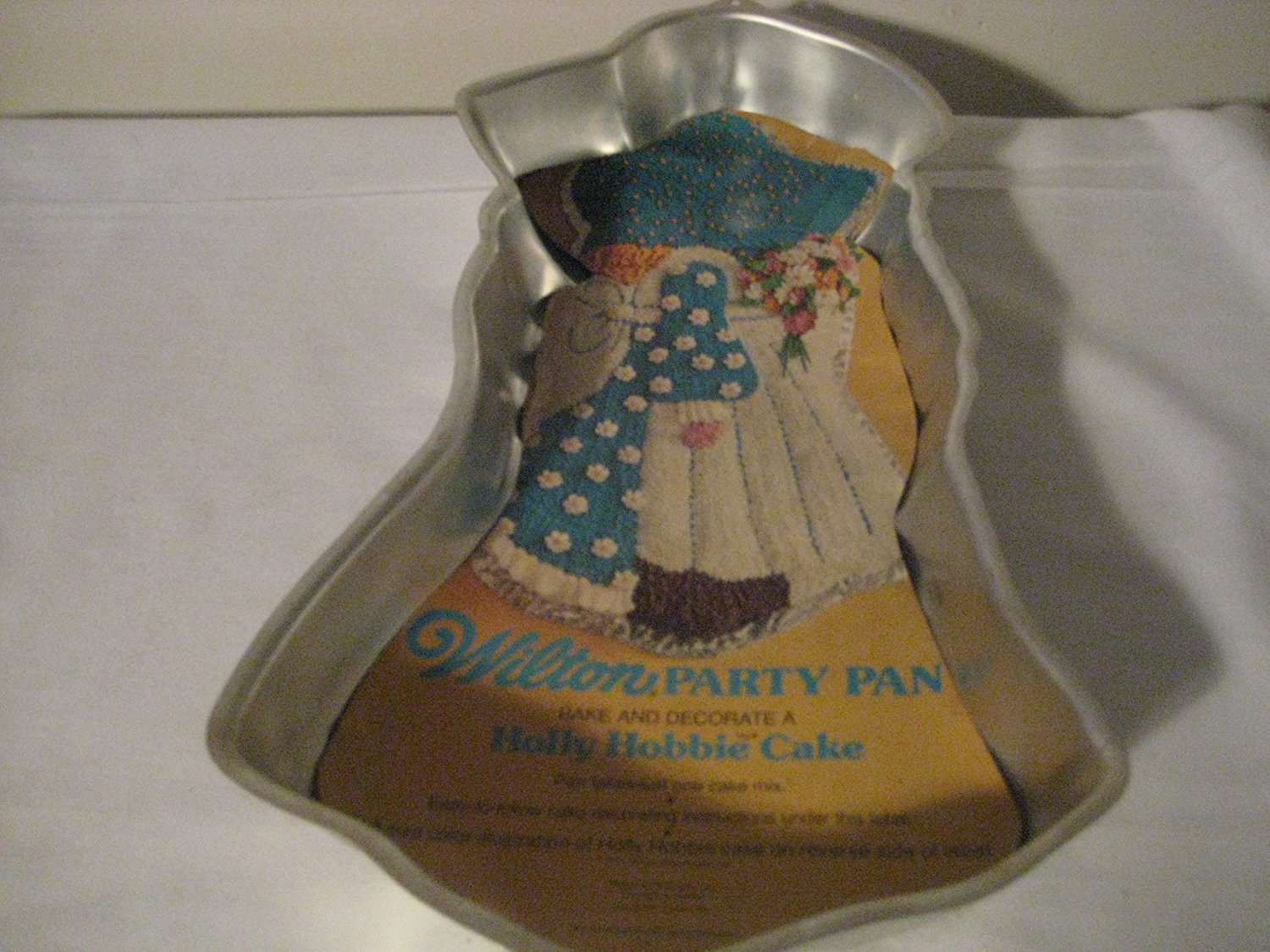 Vintage Wilton Holly Hobbie Collectible Cake Pan 1975 N3 free image
