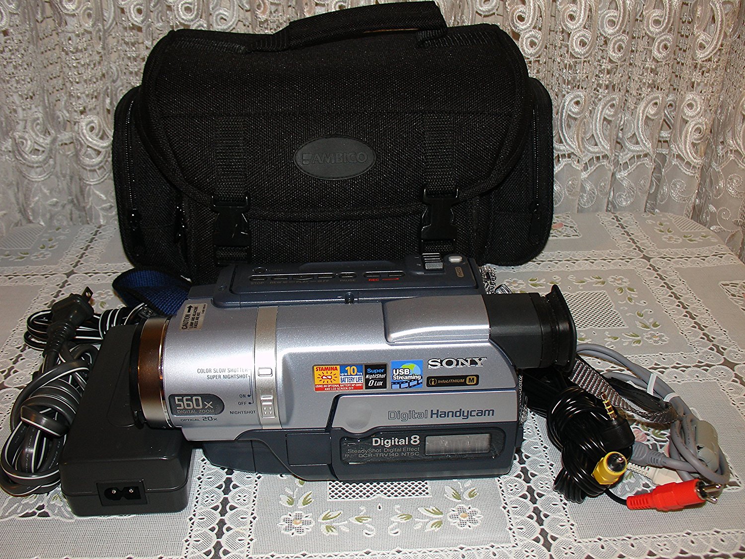 Sony HandyCam Digital 8 Camcorder DCRTRV140 TRANSFER 8mm Tape to