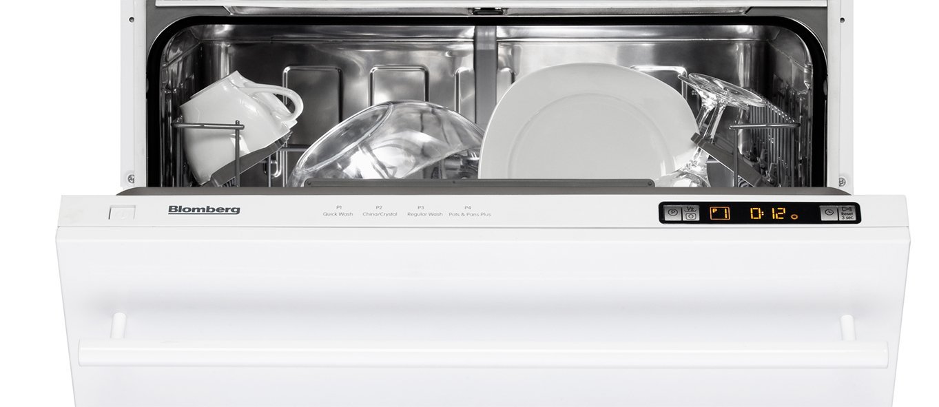 Blomberg DWT54100W Dishwasher with Tall Tub Top Controls, 4 Programs