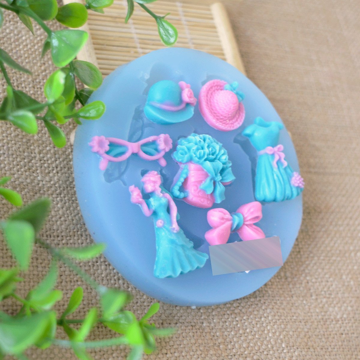 Anyana Bride & Flower & Bowknot & Dress & Hat Silicone Fondant Mold