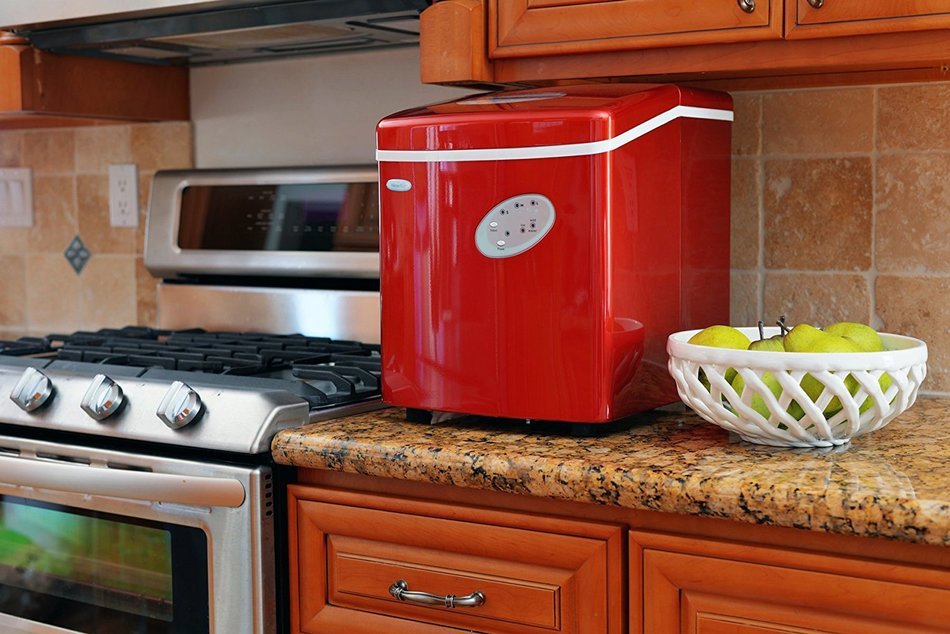 NewAir AI100R 28Pound Portable Icemaker, Red N40 free image download