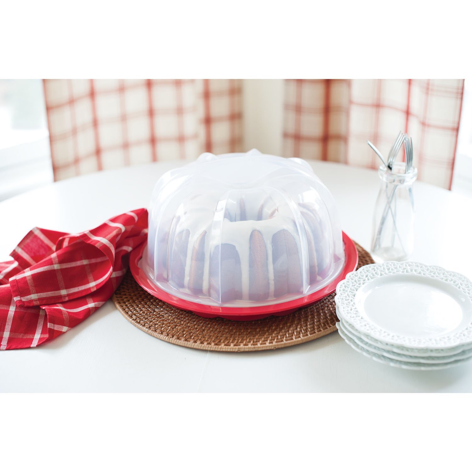 Nordic Ware Bundt Translucent Dome Cake Keeper Colors May Vary N7 free image download