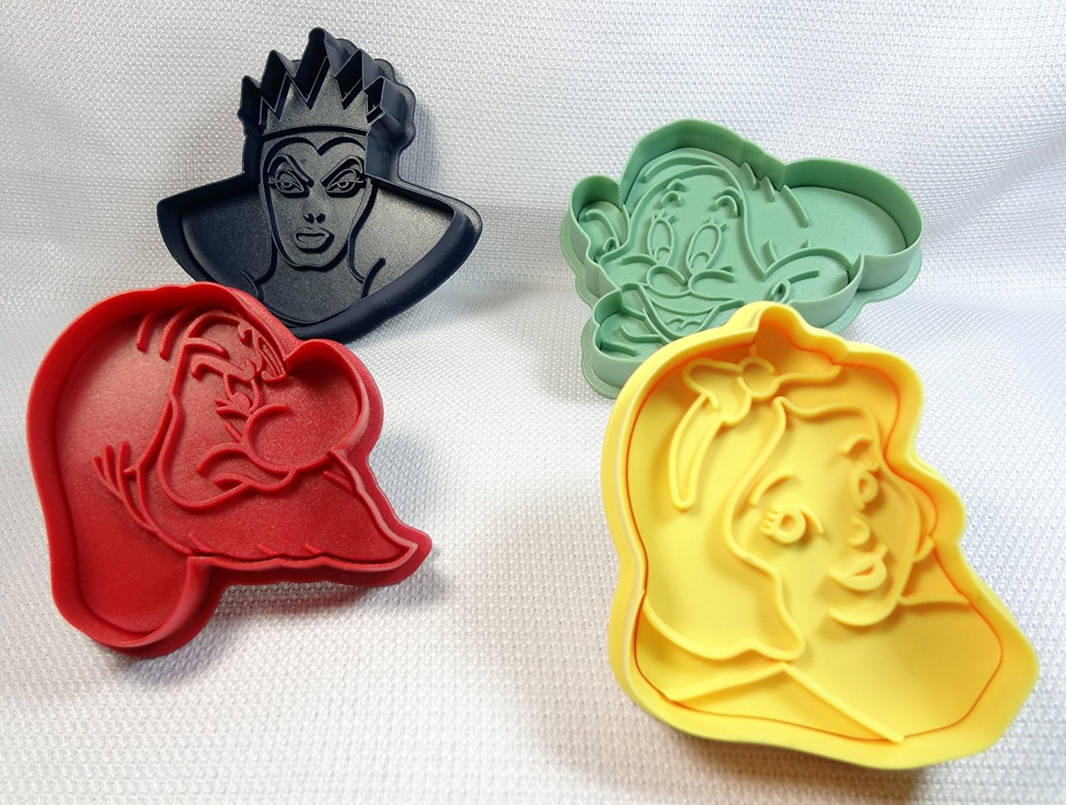 Snow White & the Seven Dwarfs PressandStamp Cookie Cutters Set of 4