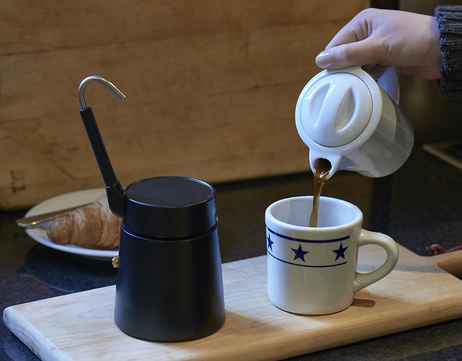 Aerolatte Cafe Porcellana Stove Top Espresso Maker, 4Cup, Black N8 free image download