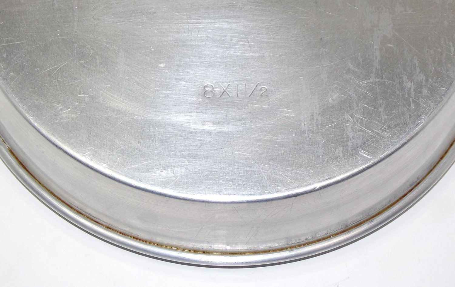 6 Vintage Aluminum Cake Pans free image download