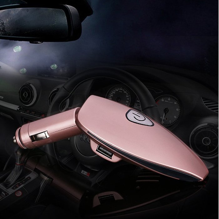 Car air purifier in addition to charging Dual USB car smoke purifier
