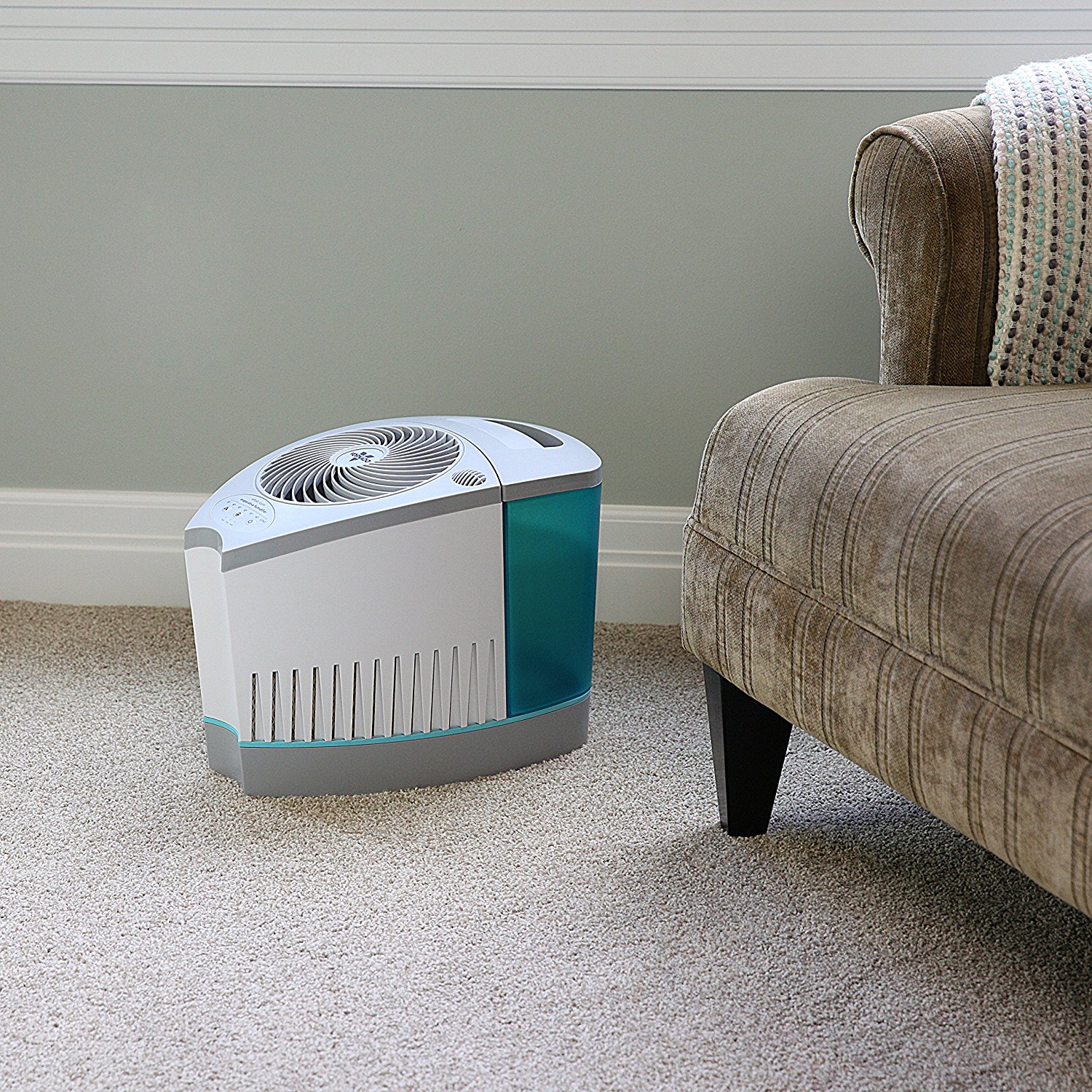 Vornado Evap3 Whole Room Evaporative Humidifier, Black N10 free image