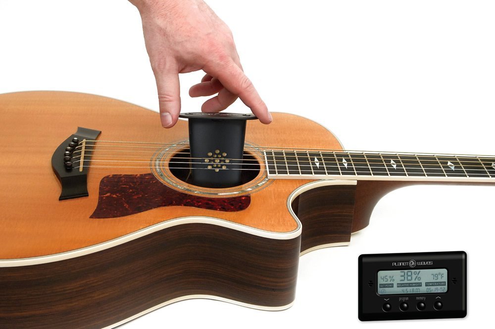 Waves Acoustic Guitar Humidifier with Digital Humidity
