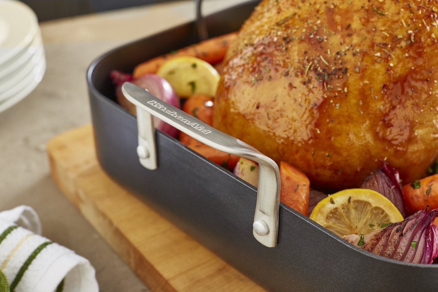 KitchenAid KC2H116RP 16" Hard Anodized Roaster with Rack Midnight