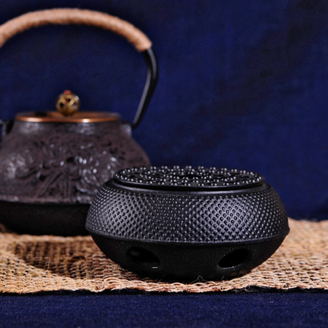 Homestia Cast Iron Teapot Warmer Black Pattern Antique Style