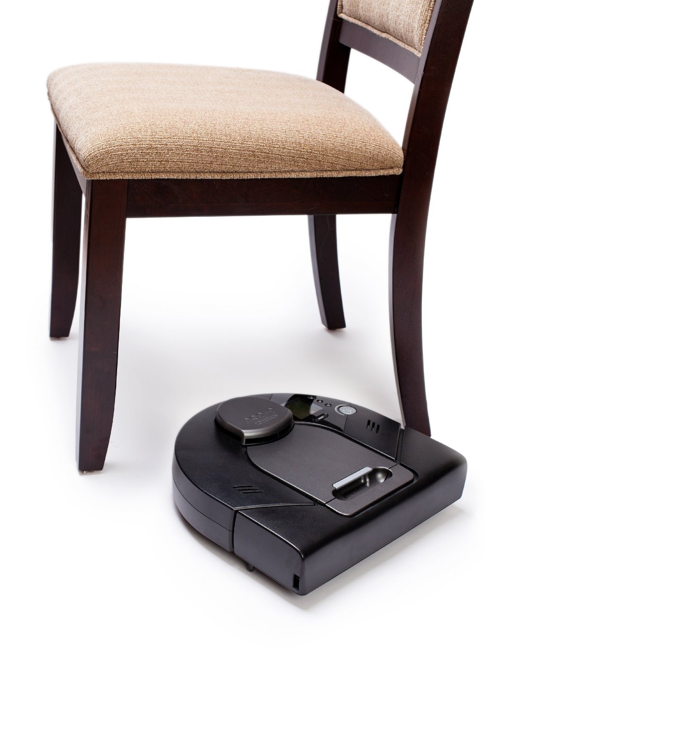 Neato XV Signature Pro Pet & Allergy Robot Vacuum Cleaner free image