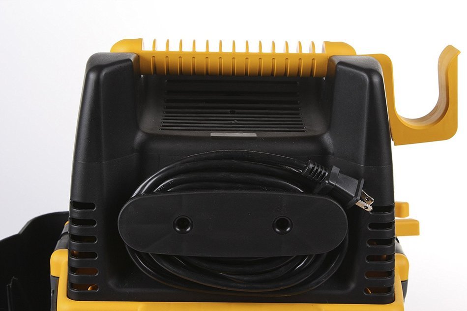 Wet Dry Vac WS0500WM Portable Wall Mount Wet Dry Vacuum