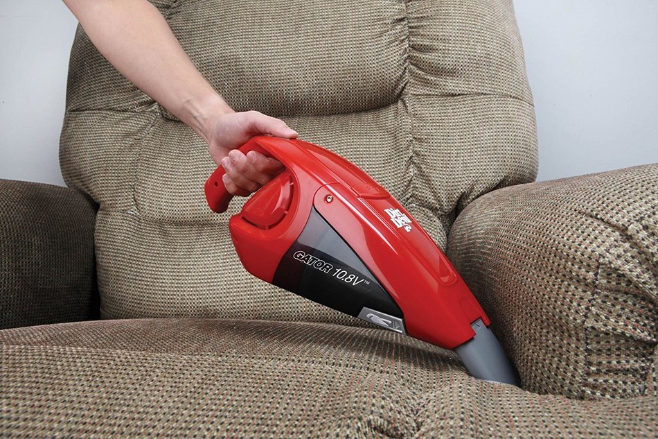 Dirt Devil Hand Vacuum Cleaner Gator 10.8 Volt Cordless Bagless