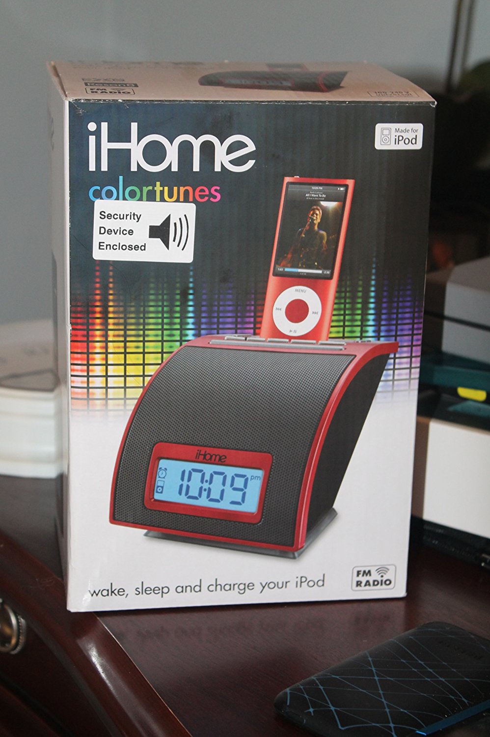 IHome iH110R FM Radio Alarm Clock free image download