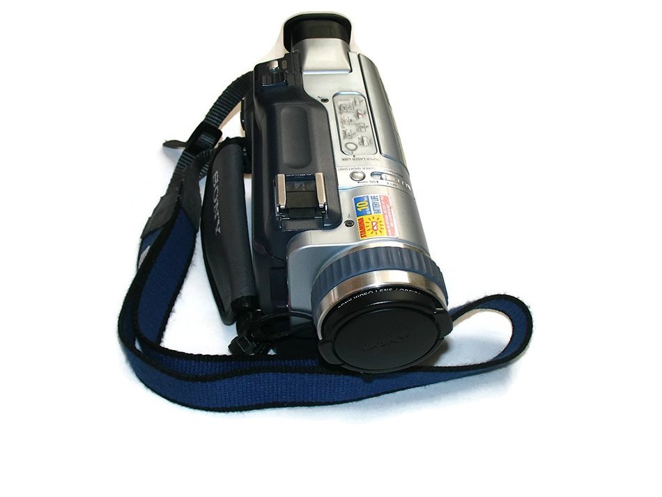 Sony HandyCam Digital 8 Camcorder DCRTRV140 TRANSFER 8mm Tape to