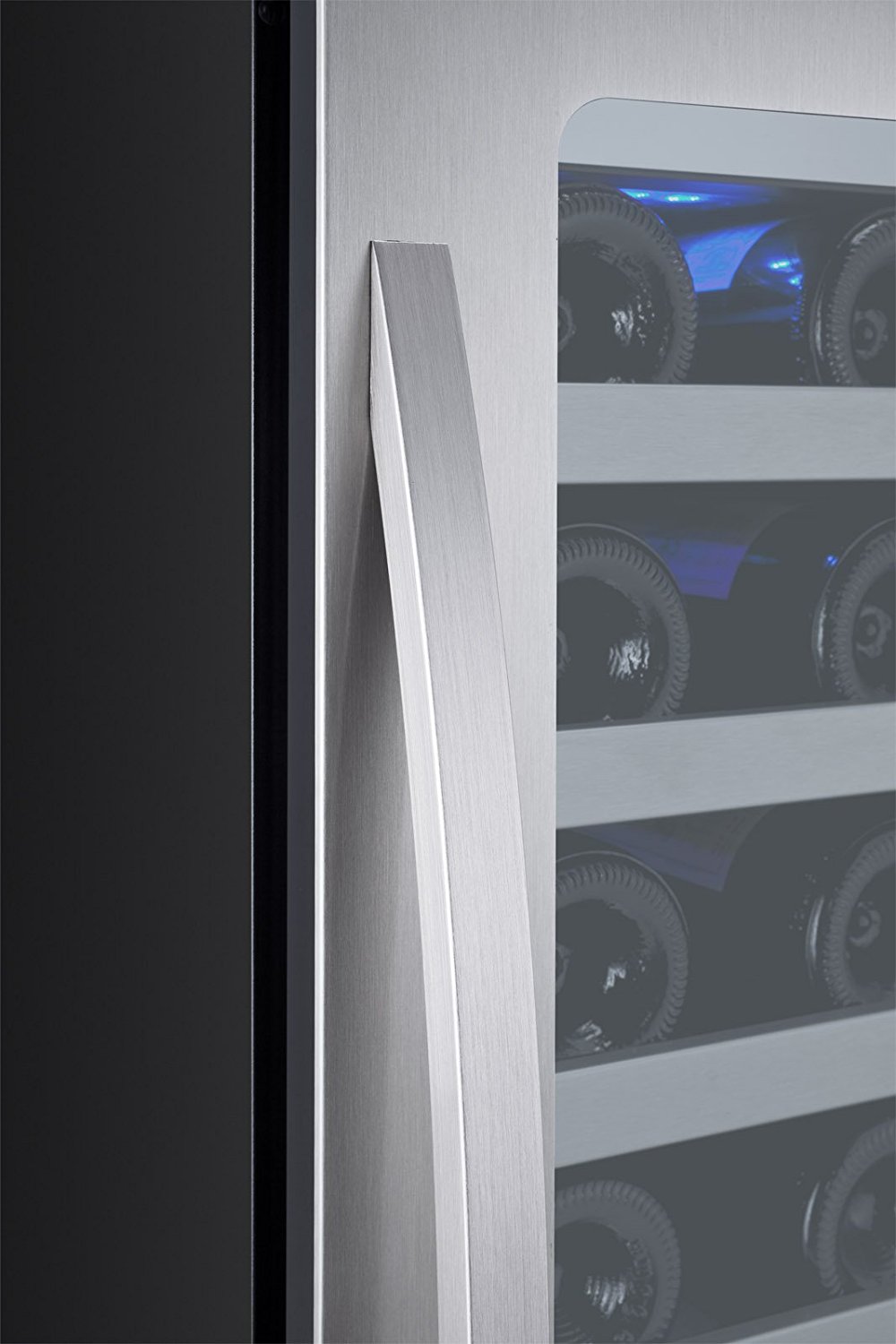 Reserva 55 Bottle Single Zone Freestanding Wine Refrigerator N9 free