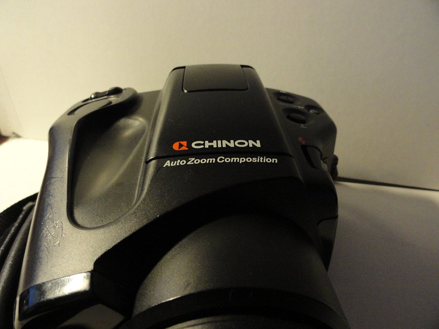 Chinon Genesis III 38110 MM Camera with Macro Zooms Lens N2 free image