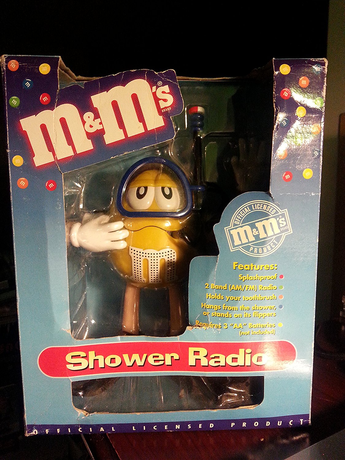 M&Ms M&M M & M Shower Radio Scuba Diver AM FM N4 free image download