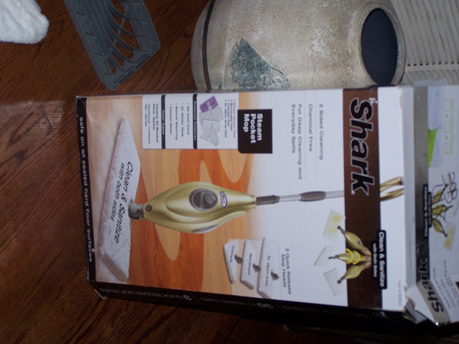 EuroPro Shark S3501 Steam Pocket Mop with 3 Quick Release Mop Heads