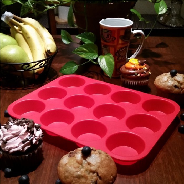 BakeMaster Silicone Muffin Pan Silicone Cupcake Pan 100 Food Grade