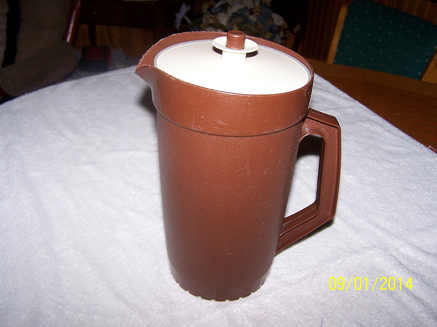 Tupperware 2qt Pitcher Brown with Cream Push Button Top free image download