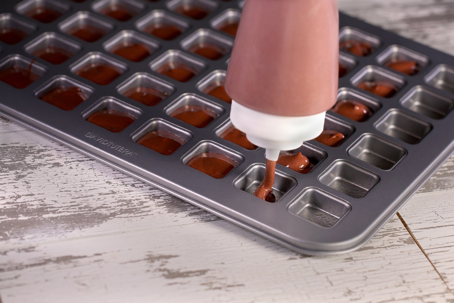 Mrs Fields Cutie Cakes Mini Squares Baking Pan N3 free image download