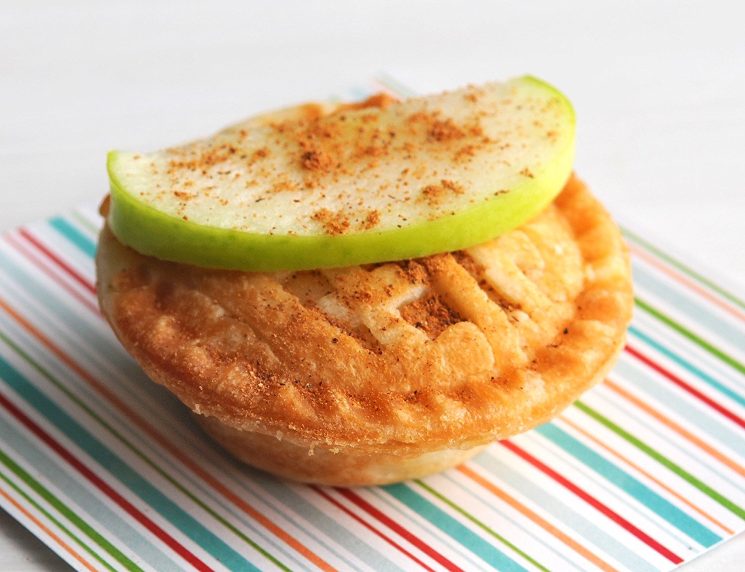 Babycakes CC2828PK Cupcake Maker, Pink, 8 Cupcakes N4 free image download