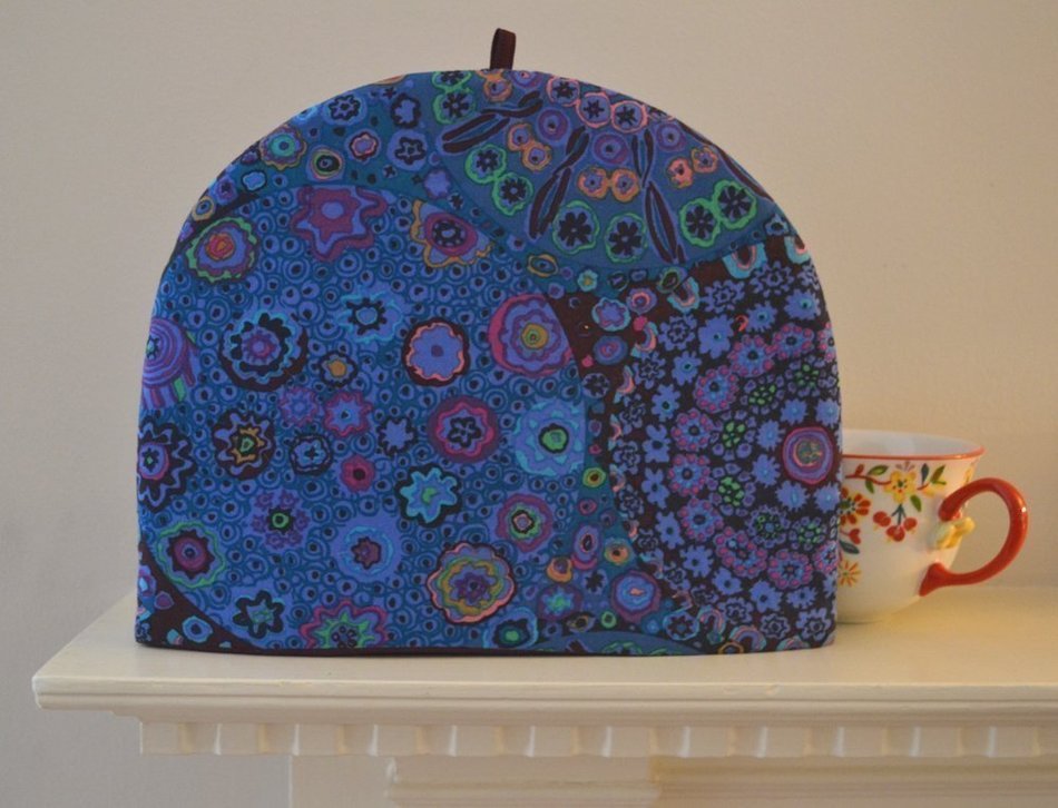 Red or Blue Artisanal Cotton Insulated Tea Cozy Kaffe Fassett Print