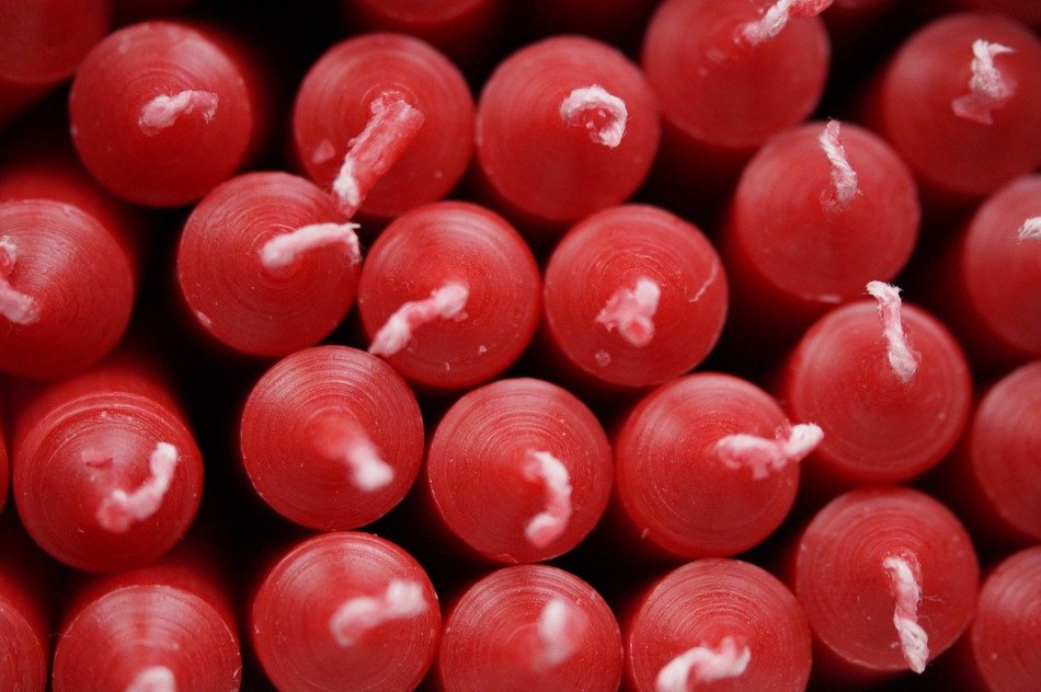 Red christmas candles free image download