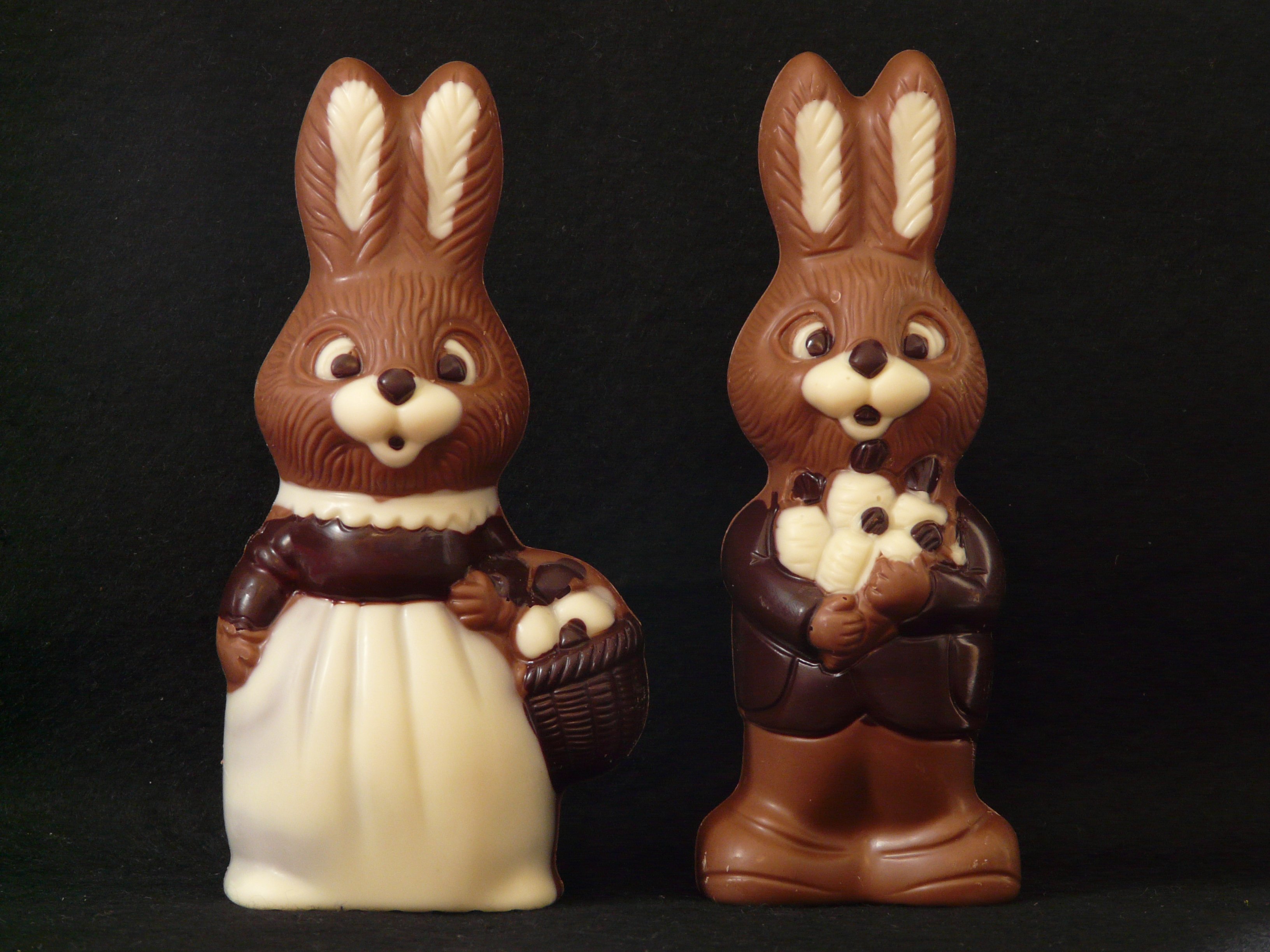 Chocolate Easter bunnies free image download