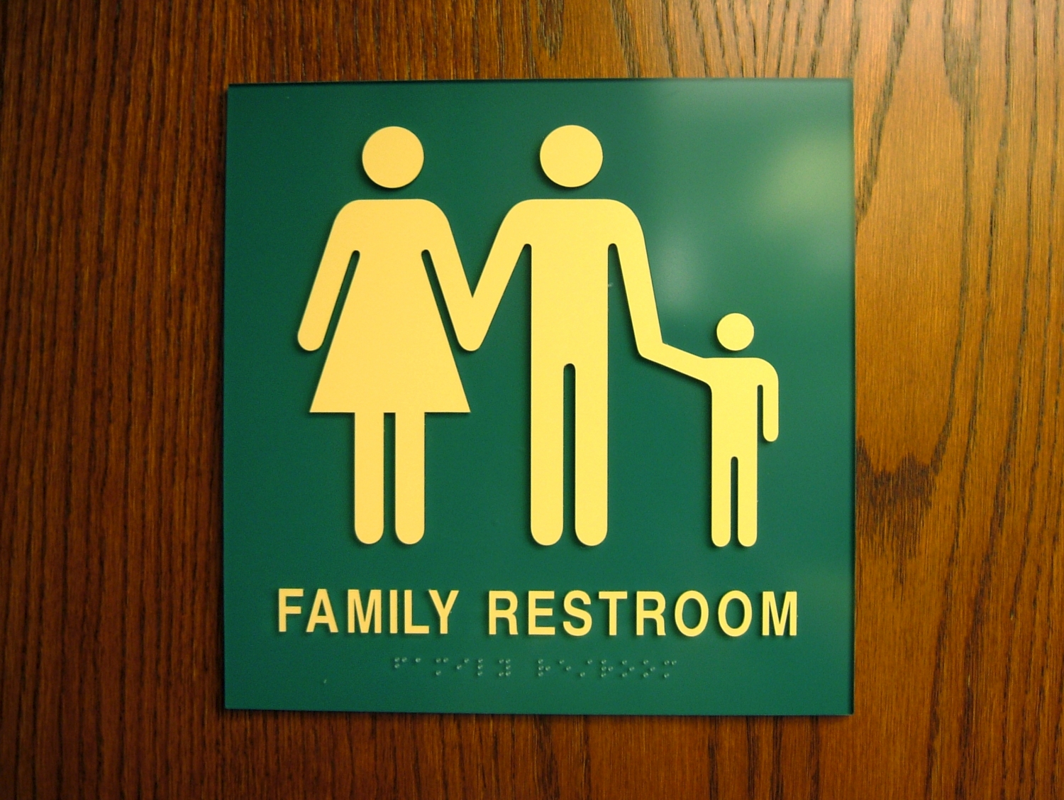 Family sign on bathroom door free image download