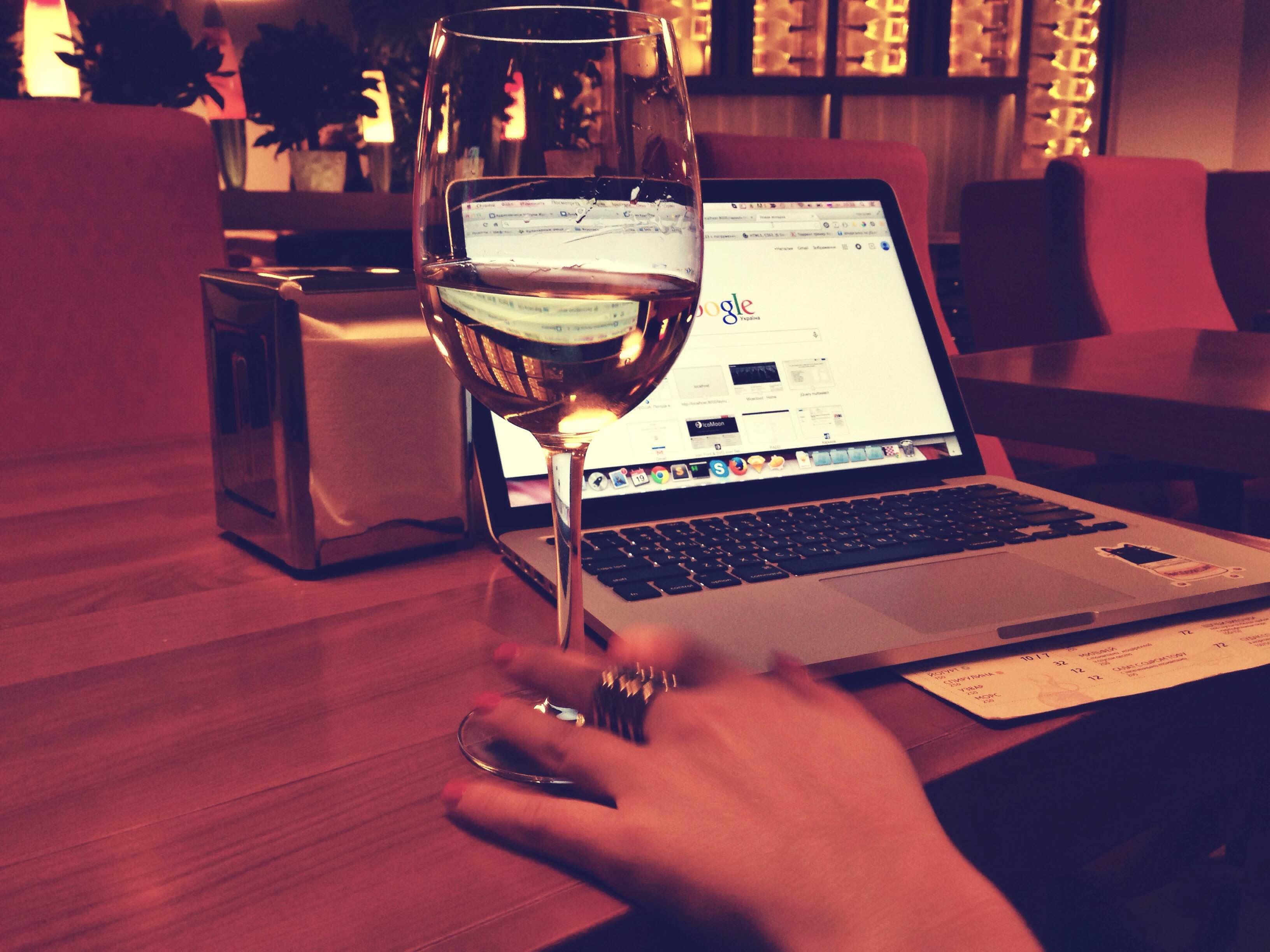 Macbook and wine free image download