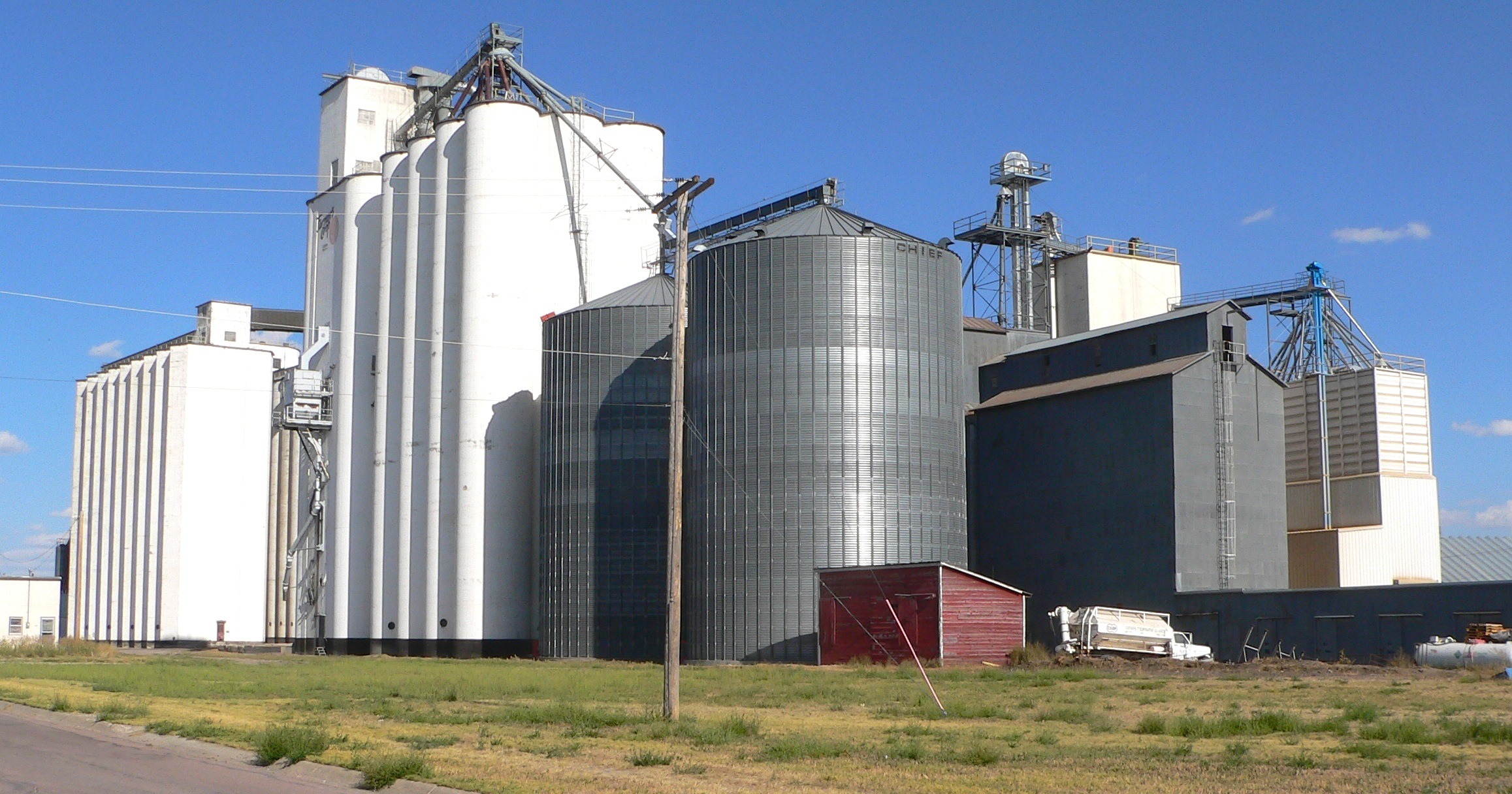 Nebraska Grain Elevator free image download