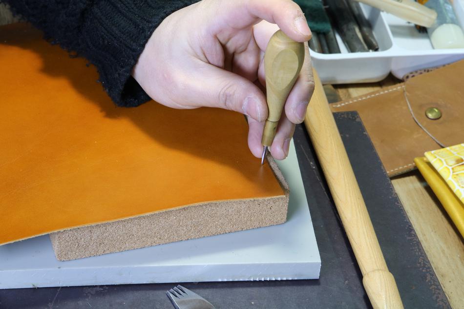 Technique Leather Craft hand free image download