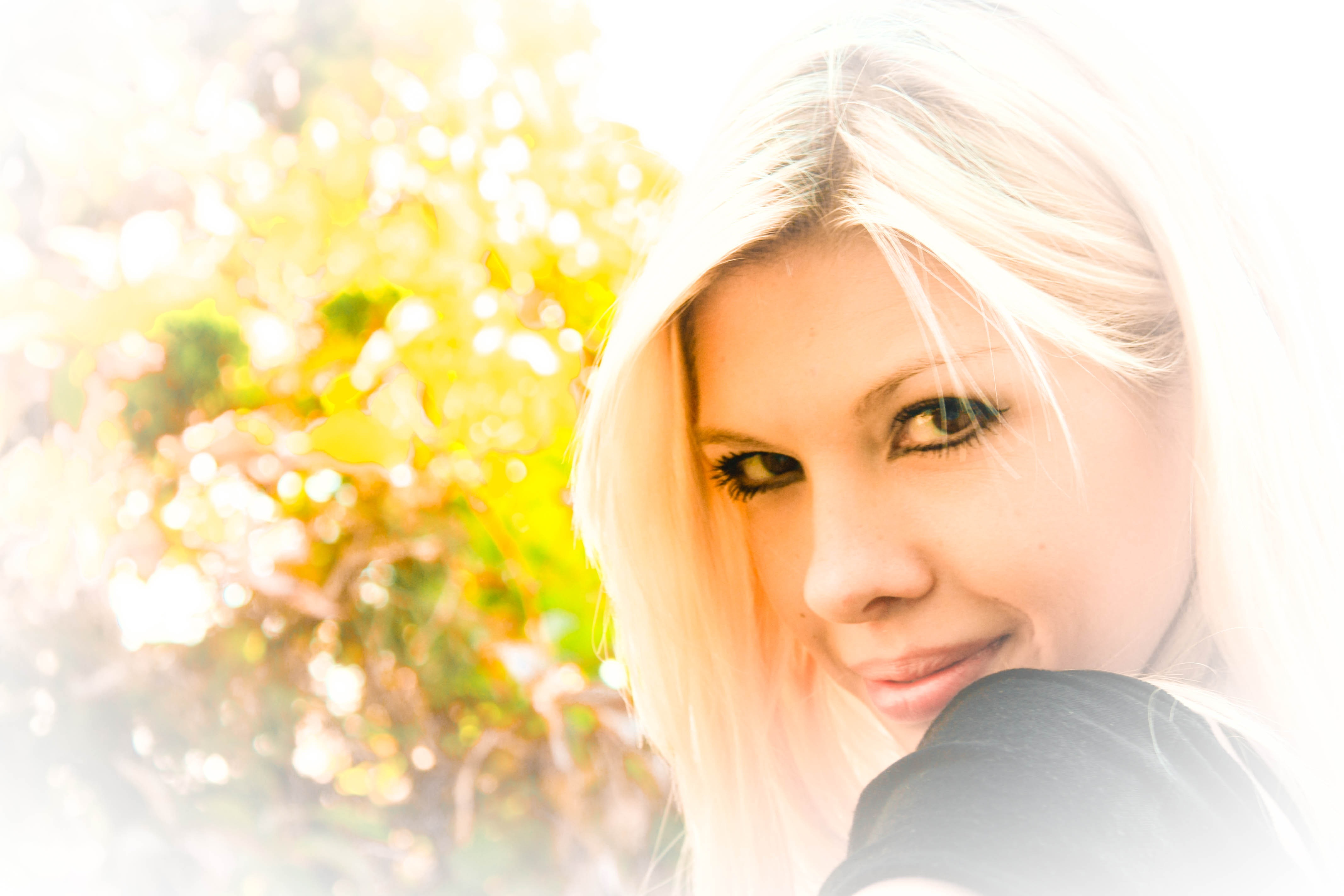 Blonde girl looking free image download