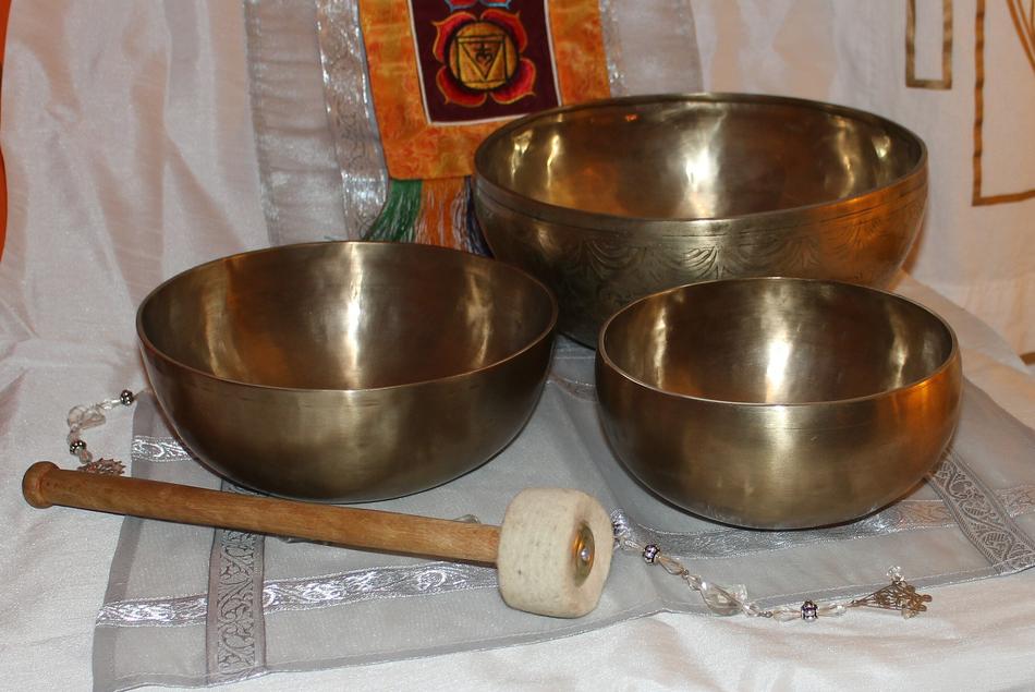 Singing Bowls bronze free image download
