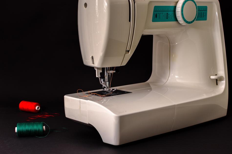 Sewing Machine Sew Thread free image download